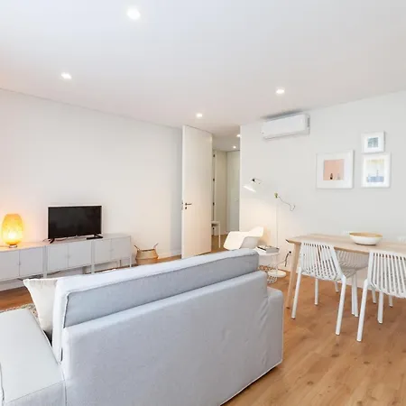 Apartment Palace